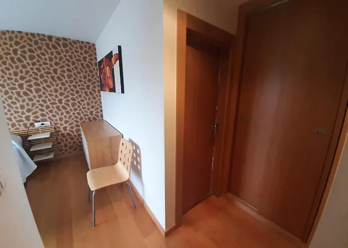 Centro - Torre Vallehermoso Apartment