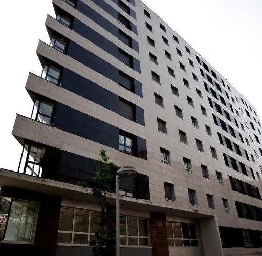 Centro - Torre Vallehermoso Apartment *